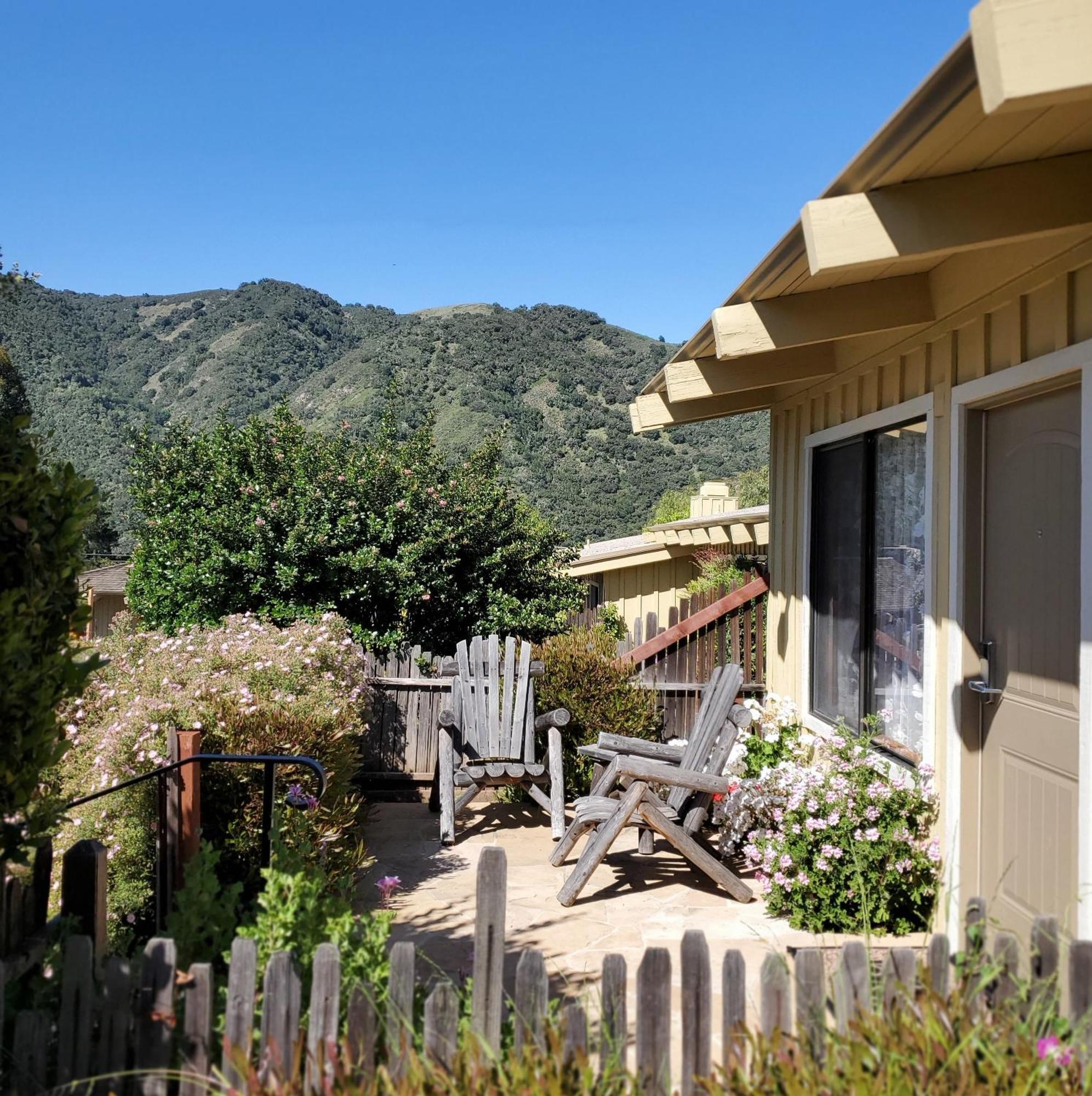 Carmel Valley Lodge Luaran gambar